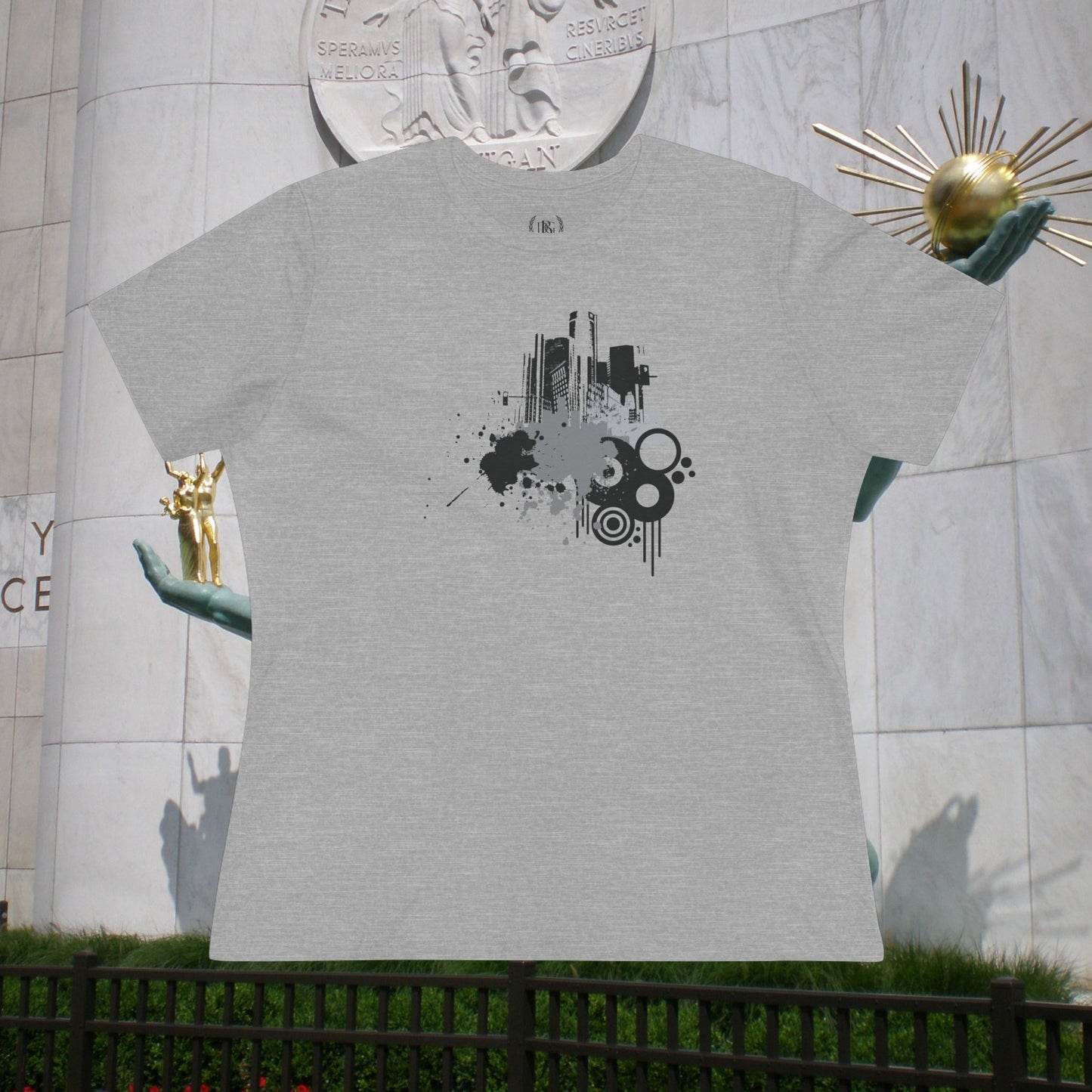 Detroit Grunge 313 Women's T-shirt on White & Gray