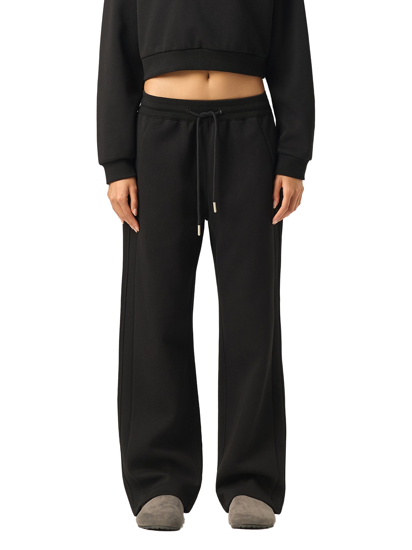 Women's Essential Drawstring Straight-Leg Sweatpants